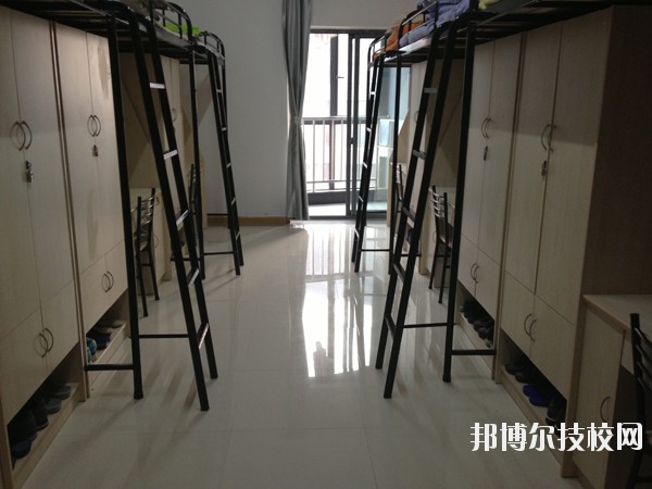 南宮職業(yè)教育中心2020年宿舍條件