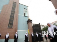臨夏外國(guó)語學(xué)校2020年招生錄取分?jǐn)?shù)線