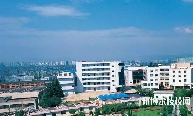云南國防技校怎么樣、好不好