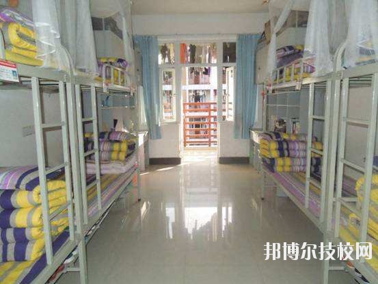 南昌現(xiàn)代交通學校2020年宿舍條件
