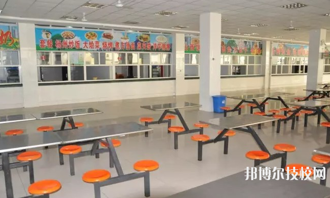 黃陵職業(yè)教育中心2020年宿舍條件 