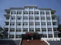 凱里第一中等職業(yè)技術(shù)學校2020年報名條件、招生要求、招生對象