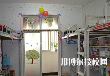 湖南醫(yī)藥中等專業(yè)學(xué)校2023年宿舍條件