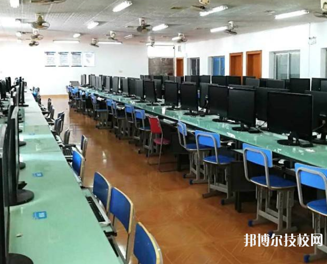 長沙環(huán)球職業(yè)中專學(xué)校2023年怎么樣、好不好