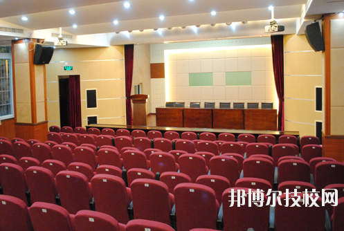 廣州黃埔造船廠技工學(xué)校2020年宿舍條件