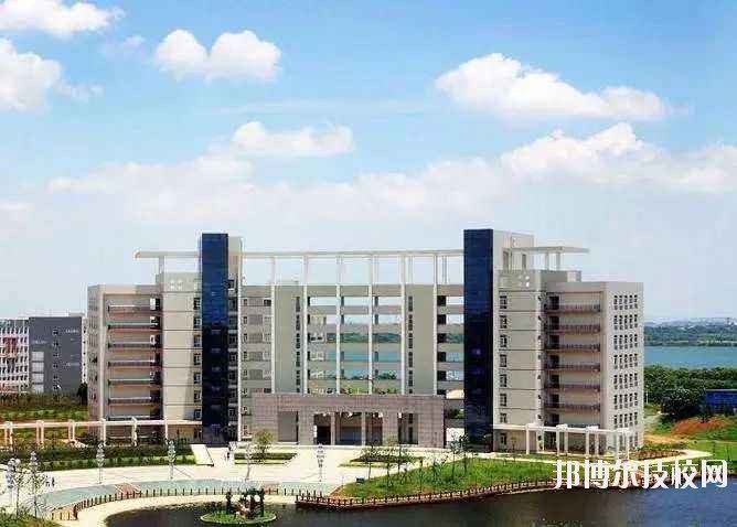 湖北機(jī)械工業(yè)學(xué)校網(wǎng)站網(wǎng)址
