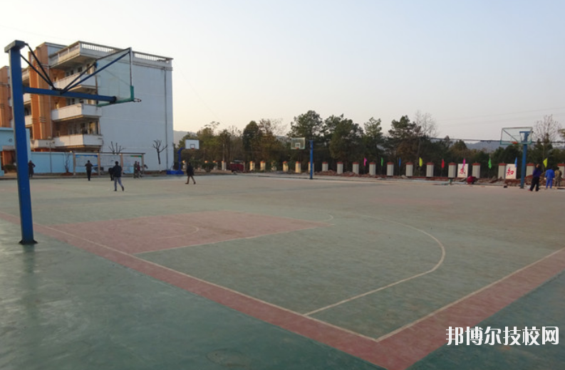 泰和中等專業(yè)學(xué)校2020年報(bào)名條件、招生要求、招生對(duì)象 