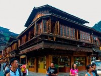 紫云苗族布依族自治民族職業(yè)技術(shù)中學(xué)2020年學(xué)費、收費多少
