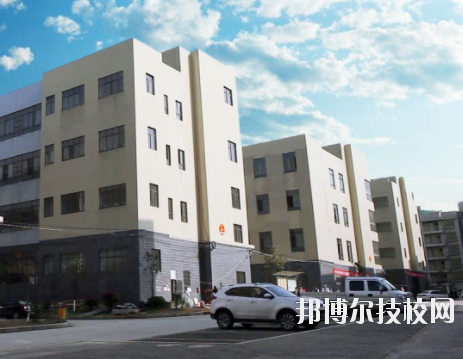 湖南醫(yī)藥中等專業(yè)學(xué)校2023年網(wǎng)站網(wǎng)址