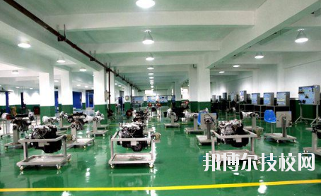 重慶南川隆化職業(yè)中學(xué)校2020年報名條件、招生要求、招生對象