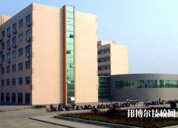 常德職業(yè)中專學(xué)校2023年地址