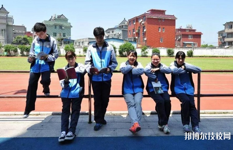 杭州建設(shè)職業(yè)學(xué)校2020年報名條件、招生要求、招生對象