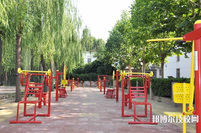 河北信息工程學(xué)校地址在哪里