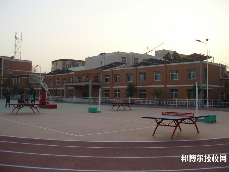 河北信息工程學校網(wǎng)站網(wǎng)址