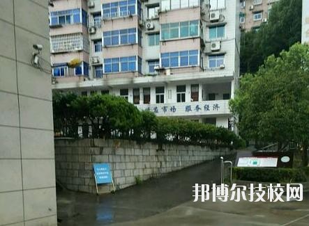 富陽技工學(xué)校怎么樣、好不好
