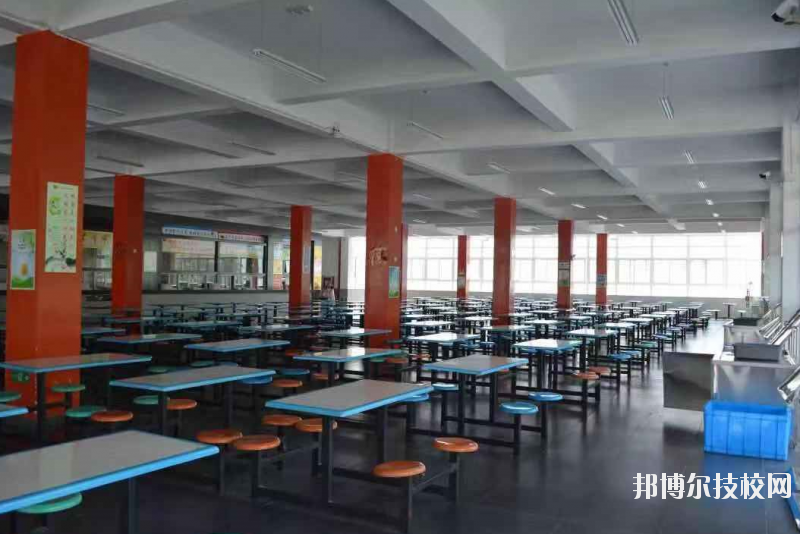 江蘇太倉(cāng)中等專(zhuān)業(yè)學(xué)校2020年宿舍條件