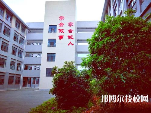 桐梓中等職業(yè)學(xué)校2020年報(bào)名條件、招生要求、招生對(duì)象