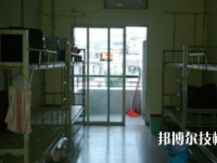 東莞紡織服裝學(xué)校2020年宿舍條件