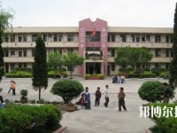 獨(dú)山中等職業(yè)學(xué)校2020年報(bào)名條件、招生要求、招生對(duì)象