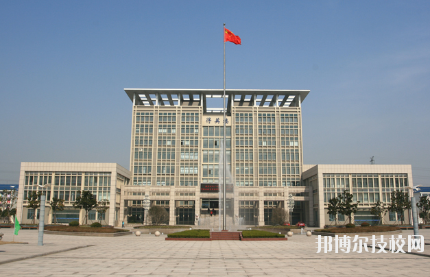 鹽城機(jī)電高等職業(yè)技術(shù)學(xué)校2020年報(bào)名條件、招生要求、招生對(duì)象