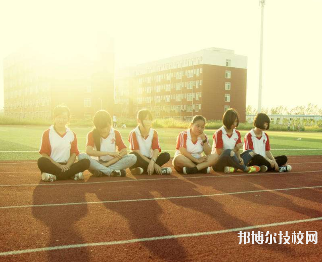 望城縣職業(yè)中等專業(yè)學(xué)校2023年學(xué)費(fèi)、收費(fèi)多少