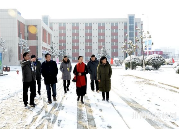 望城縣職業(yè)中等專業(yè)學(xué)校2023年報名條件、招生要求、招生對象