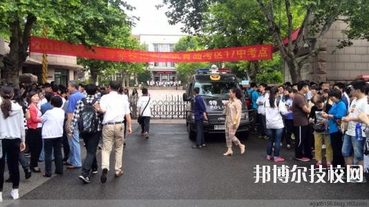樂至回瀾職業(yè)中學(xué)網(wǎng)站網(wǎng)址