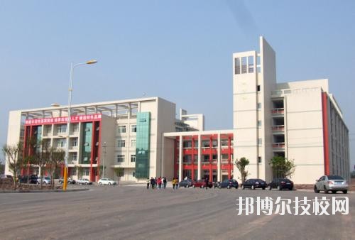 內(nèi)江第六職業(yè)中學(xué)2020年報名條件、招生要求、招生對象