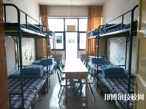 內(nèi)江第六職業(yè)中學(xué)2020年宿舍條件