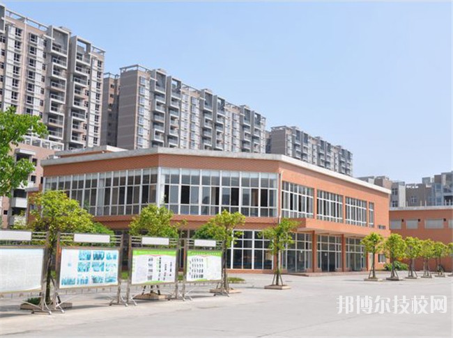 廣安市機電工業(yè)職業(yè)技術(shù)學(xué)校網(wǎng)站網(wǎng)址