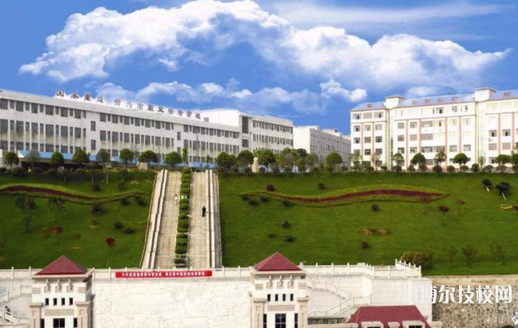 湖南旅游職業(yè)中專2023年招生辦聯(lián)系電話