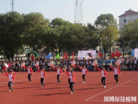 婁底工貿(mào)職業(yè)中專學(xué)校2023年招生辦聯(lián)系電話