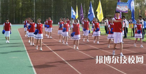 肅南縣職教中心2020年學(xué)費(fèi)、收費(fèi)多少