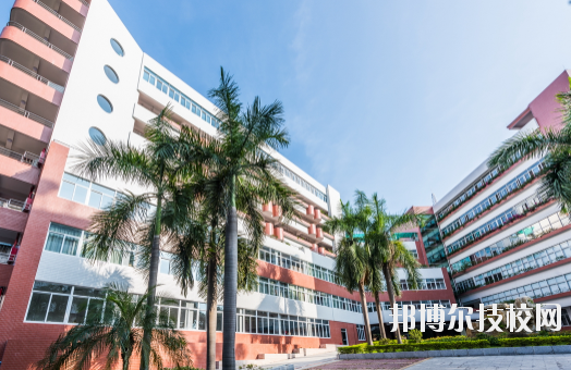 廣州市財經(jīng)商貿(mào)職業(yè)學(xué)校4