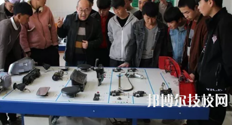 永靖縣職業(yè)技術(shù)學(xué)校2020年學(xué)費(fèi)、收費(fèi)多少