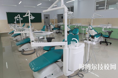 邢臺翼南醫(yī)學(xué)中等專業(yè)學(xué)校2020年招生辦聯(lián)系電話