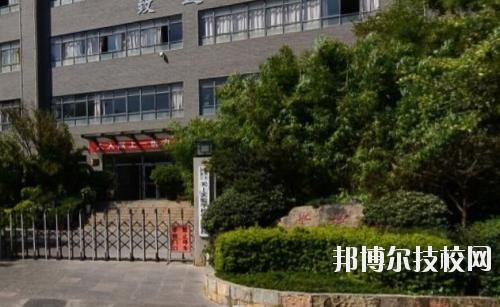 昆明官渡區(qū)職業(yè)高級(jí)中學(xué)2020年報(bào)名條件、招生要求、招生對(duì)象