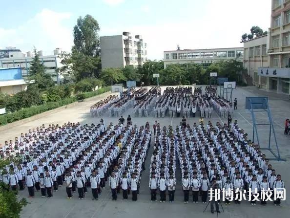 昆明官渡區(qū)職業(yè)高級中學(xué)地址在哪里