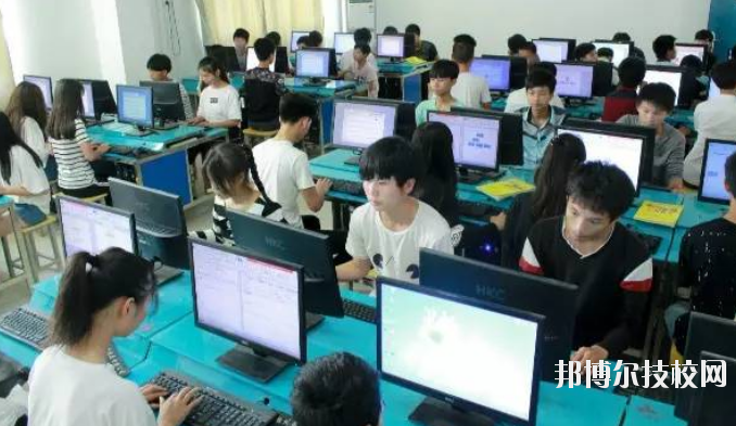 信豐中等專業(yè)學校怎么樣、好不好