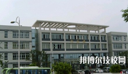 巴中信息技術學校2020年有哪些專業(yè)