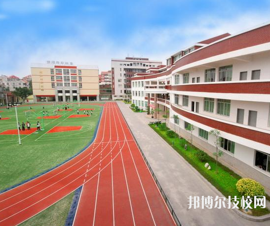 重慶公共衛(wèi)生學(xué)校怎么樣、好不好