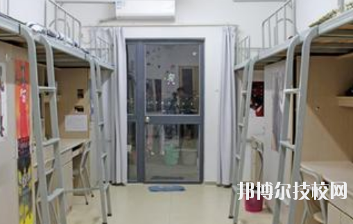杭州臨安昌化職業(yè)高級中學2020年宿舍條件