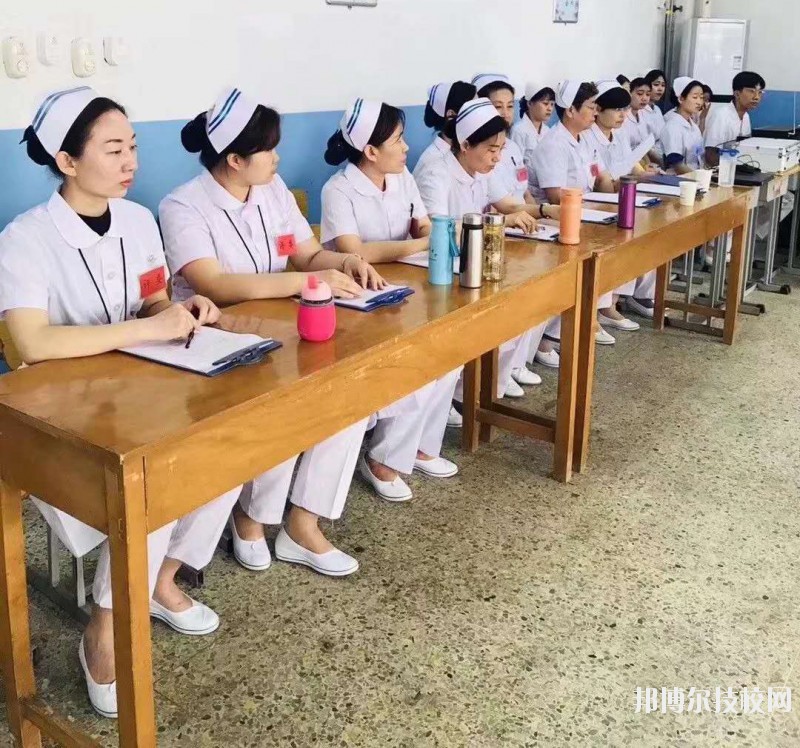 石家莊協(xié)和醫(yī)學(xué)中等專業(yè)學(xué)校2020年報名條件、招生要求、招生對象