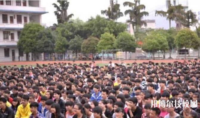 荔波職業(yè)高級(jí)中學(xué)2020年報(bào)名條件、招生要求、招生對(duì)象