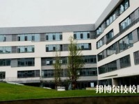 安龍職業(yè)技術(shù)學(xué)校2020年報名條件、招生要求、招生對象
