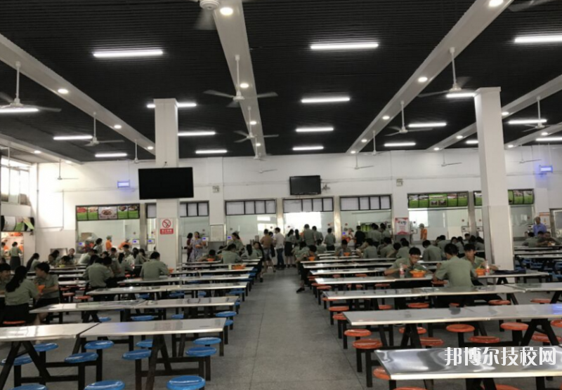 湖北十堰職業(yè)技術(shù)集團學校2020年宿舍條件