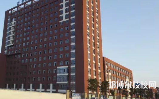 貴航高級技工學(xué)校2021年報名條件、招生要求、招生對象