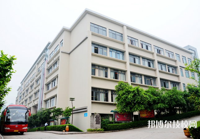 重慶輕工業(yè)學(xué)校2022年招生錄取分?jǐn)?shù)線