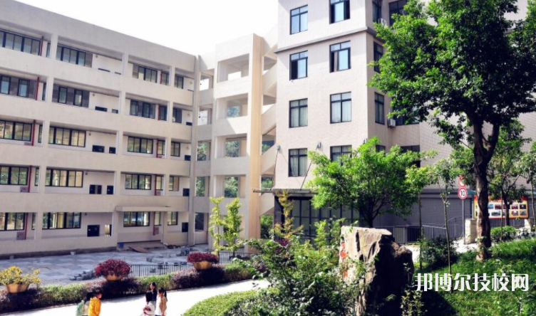 重慶輕工業(yè)學(xué)校2022年有哪些專業(yè)