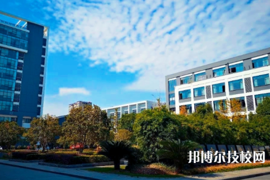 杭州電子信息職業(yè)學校